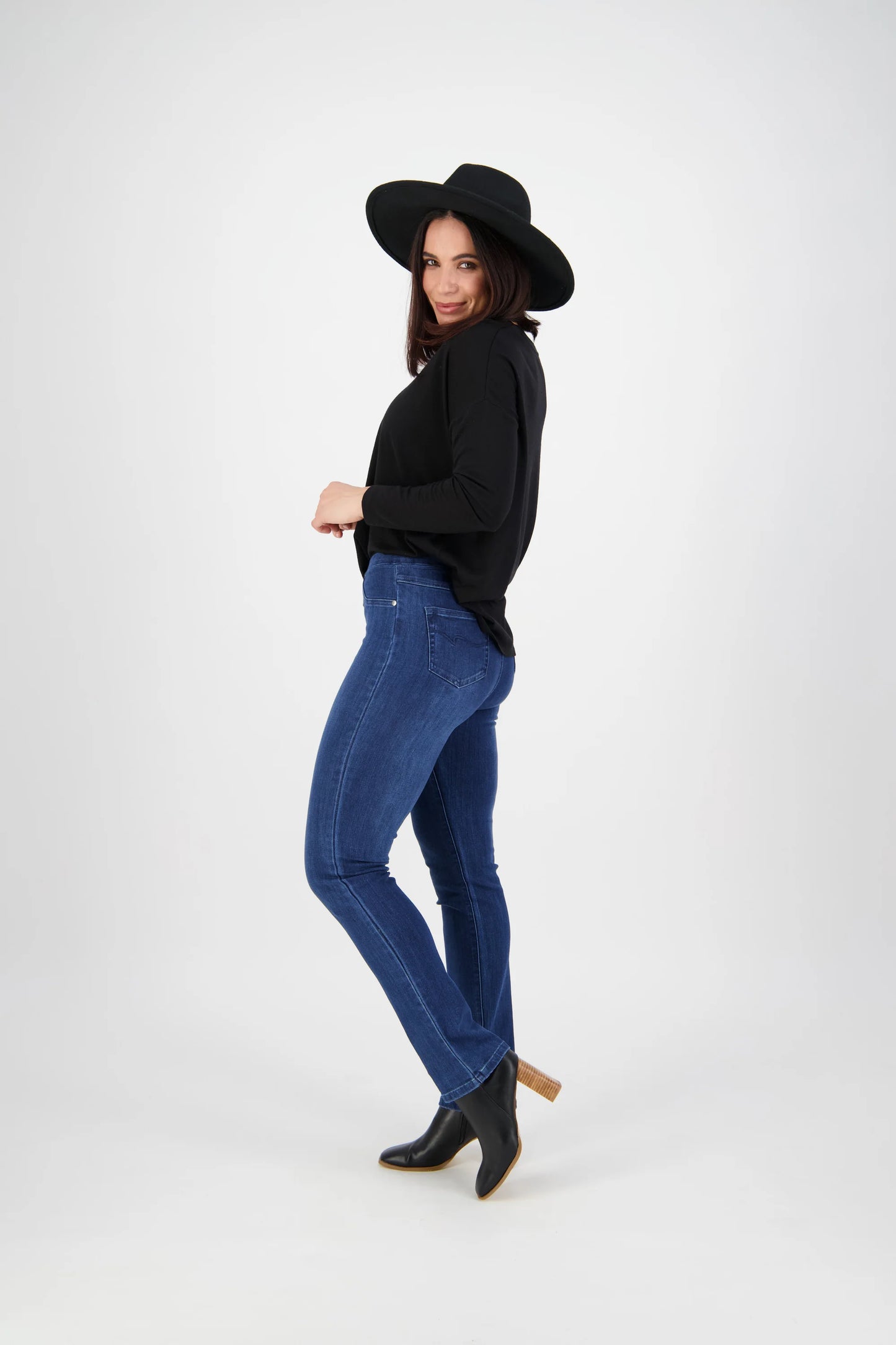Vassalli Bay Pull On Jeans