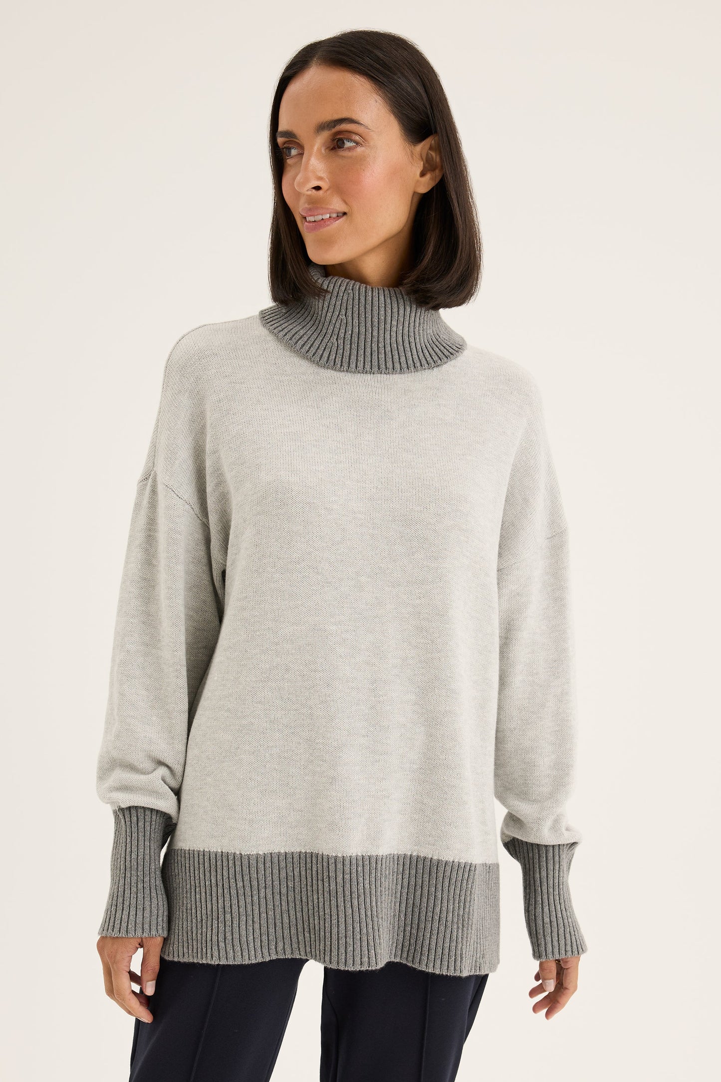 Yarra Trail Sleet Knit in Silver