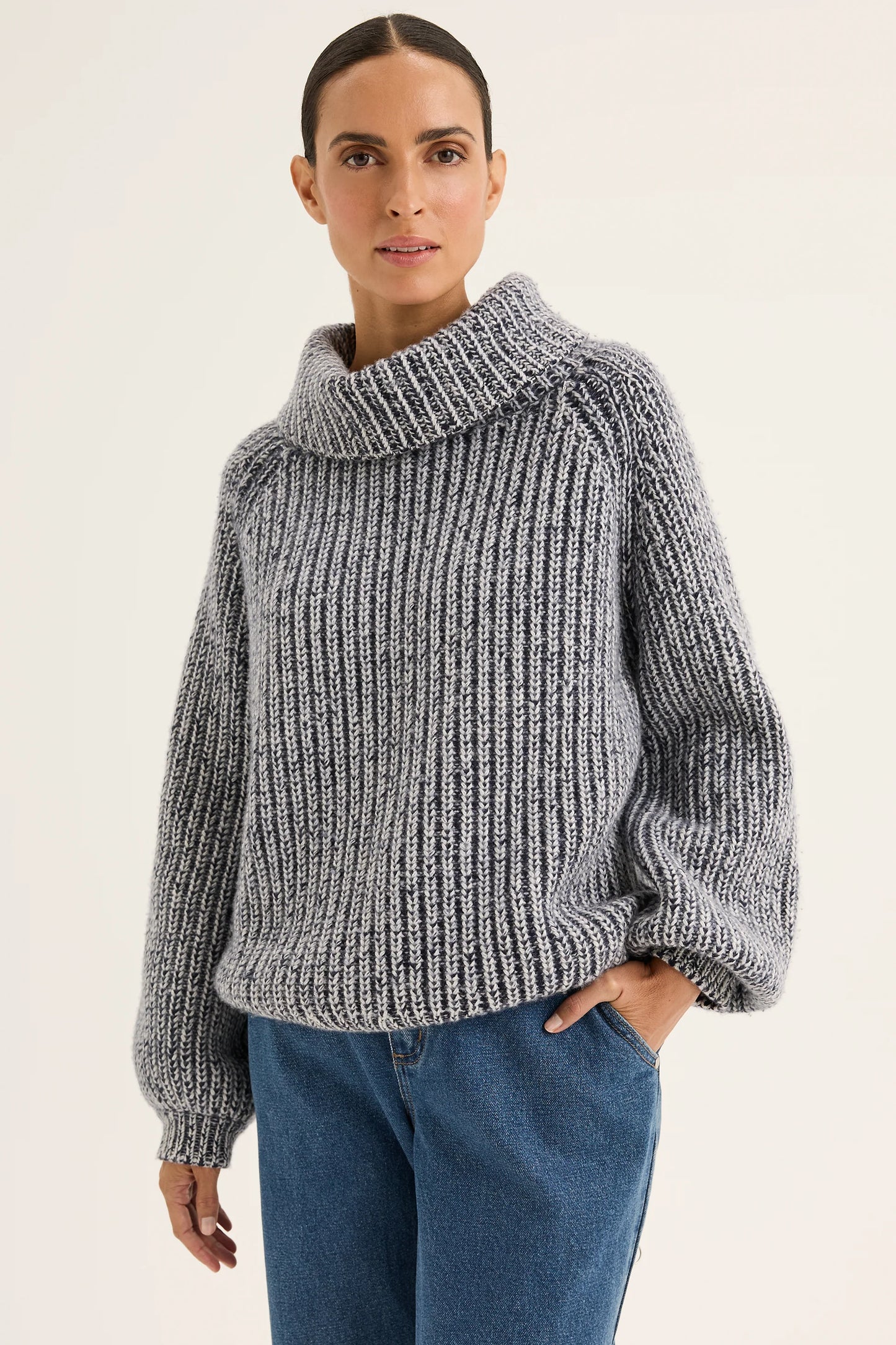 Yarra Trail Classic Tone Knit