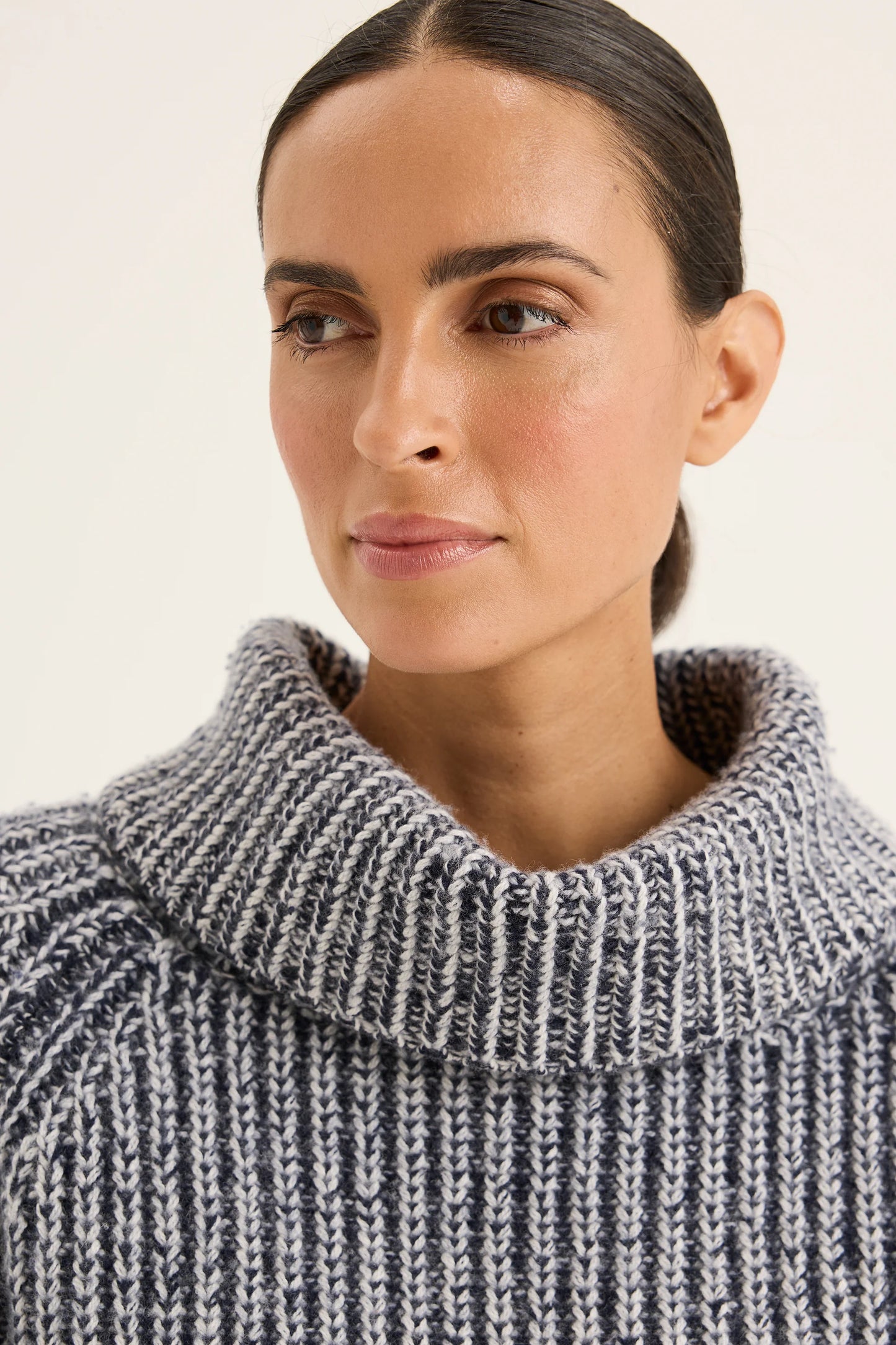 Yarra Trail Classic Tone Knit