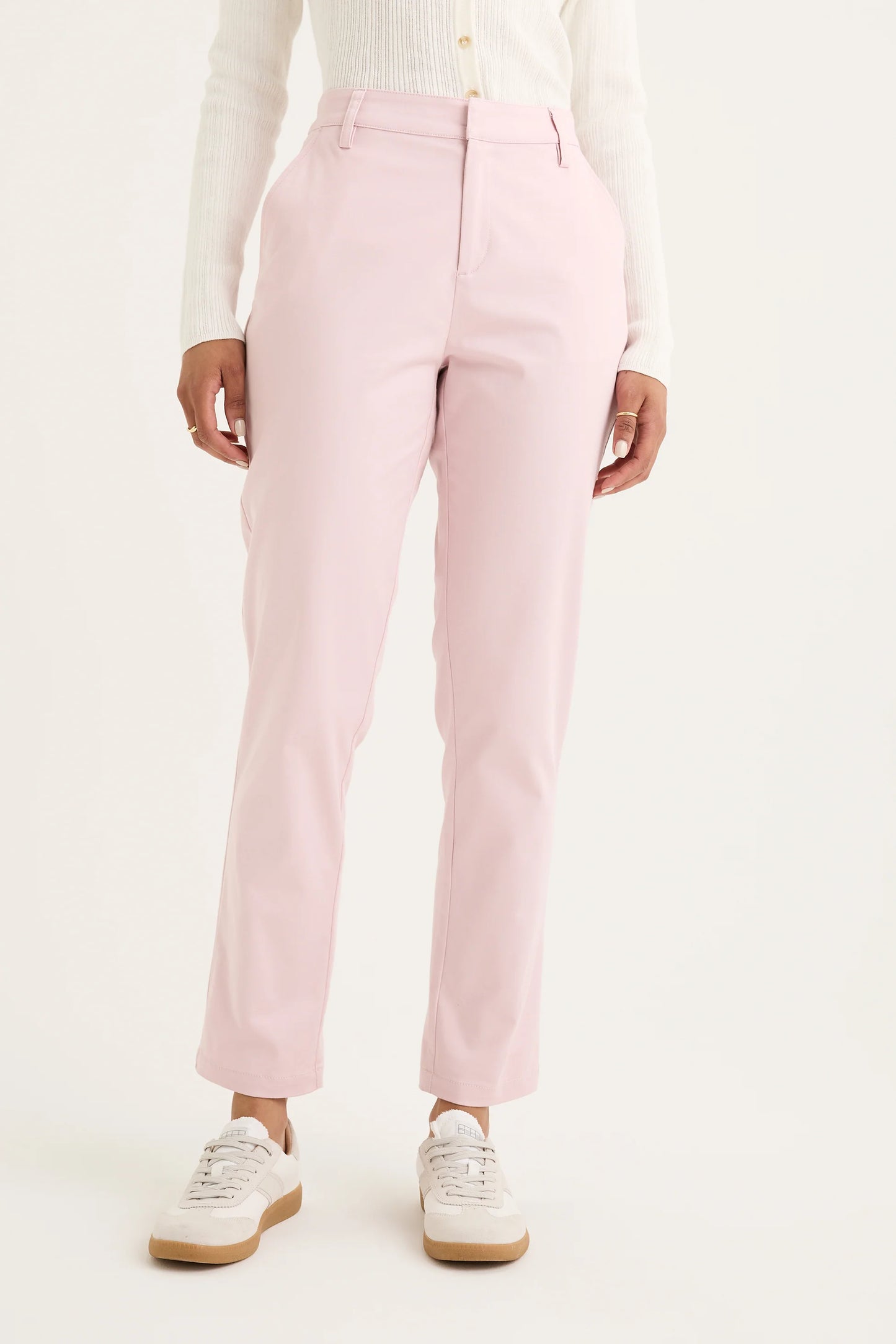 Yarra Trail nova Classic Chino