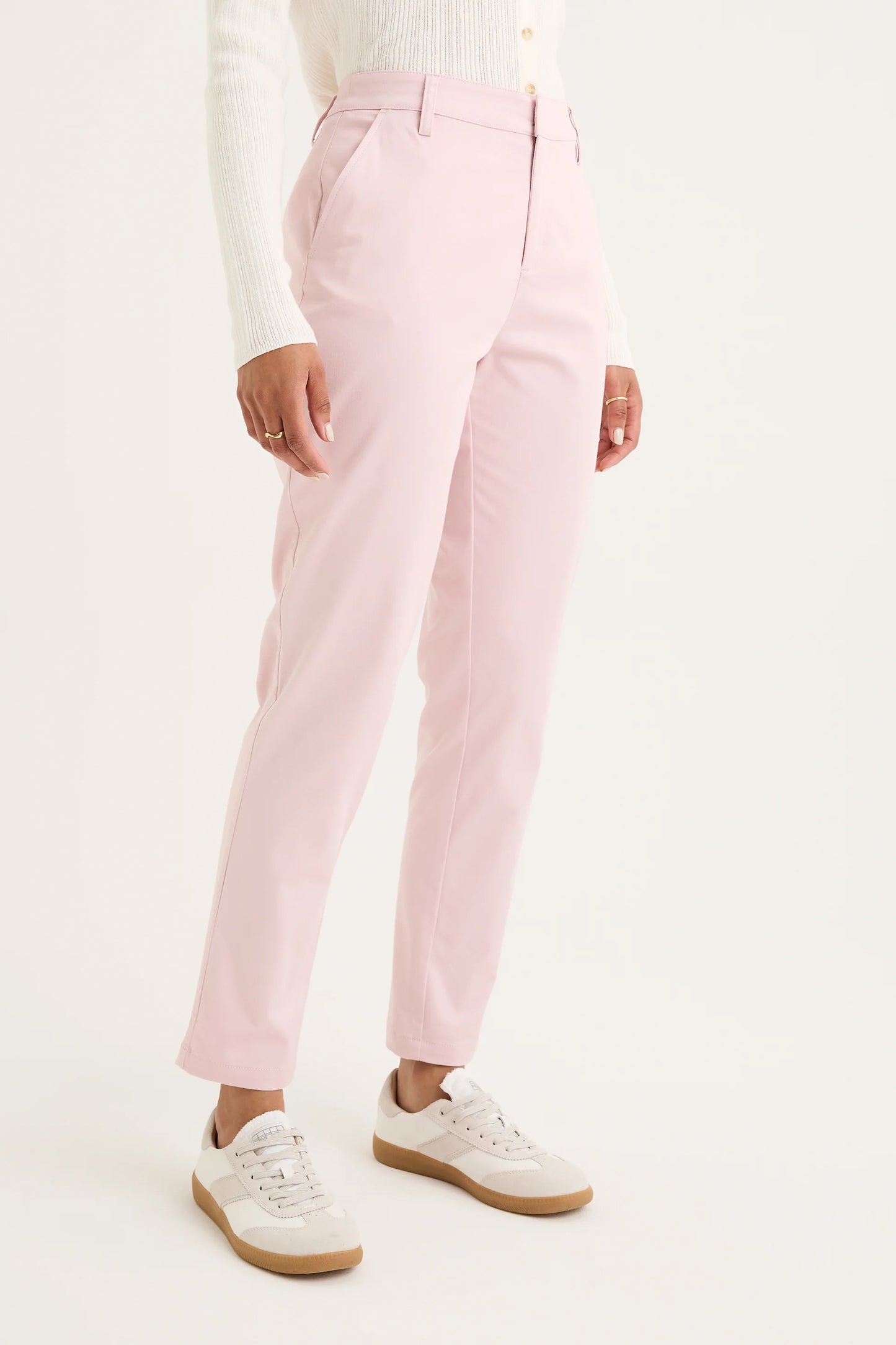 Yarra Trail nova Classic Chino