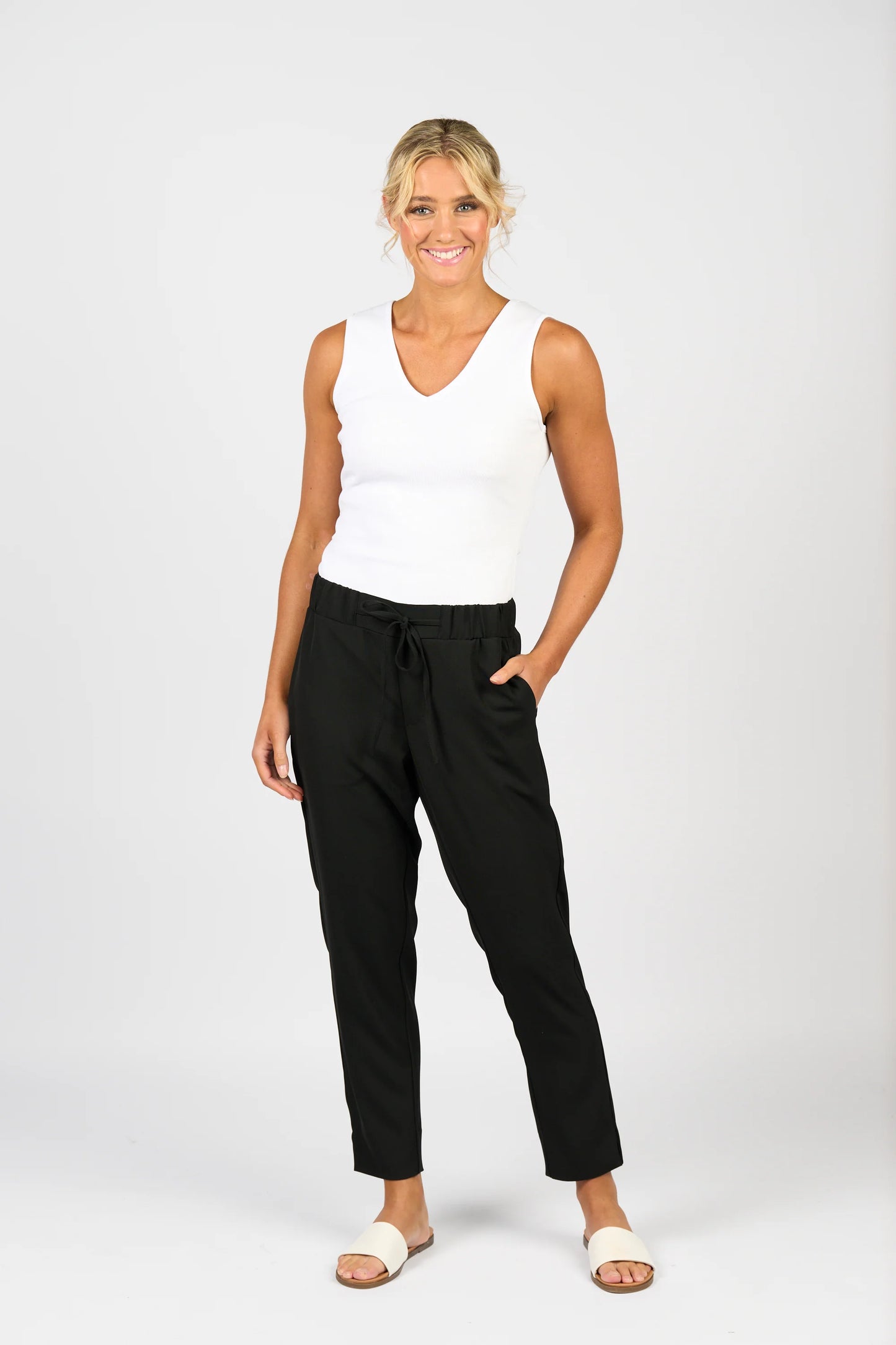 Vassalli Black Pants