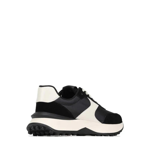 EOS Bliss Chunky Sneaker - Black