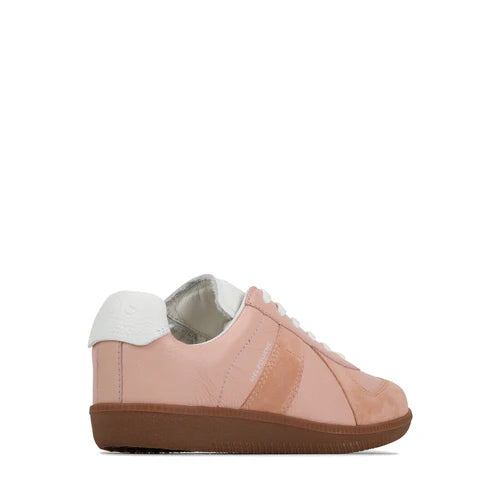 EOS Melbaa Sneaker