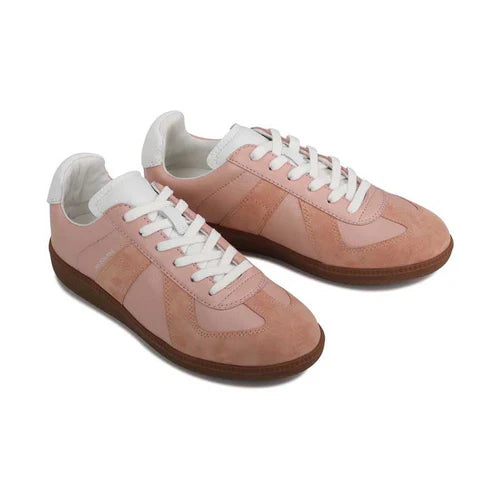 EOS Melbaa Sneaker