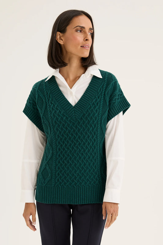 Yarra Trail Glace Vest in Evergreen