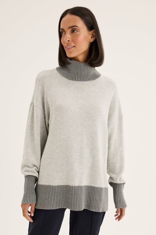 Yarra Trail Sleet Knit in Silver