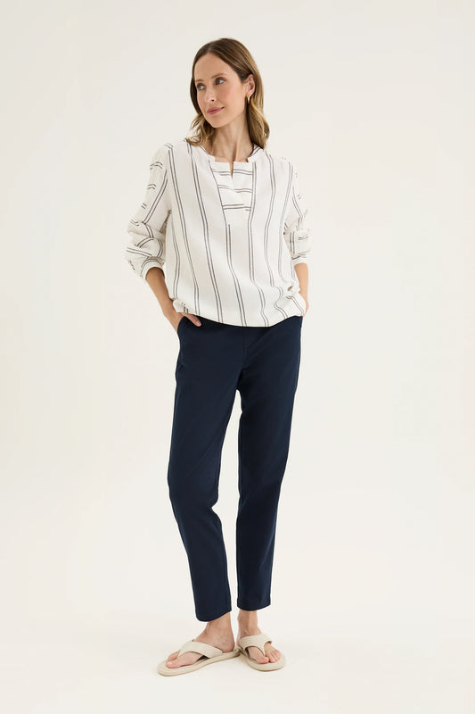 Yarra Trail Mont Pant Navy