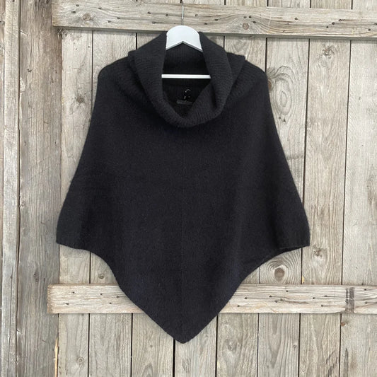 Zinity Poncho Possum & Merino