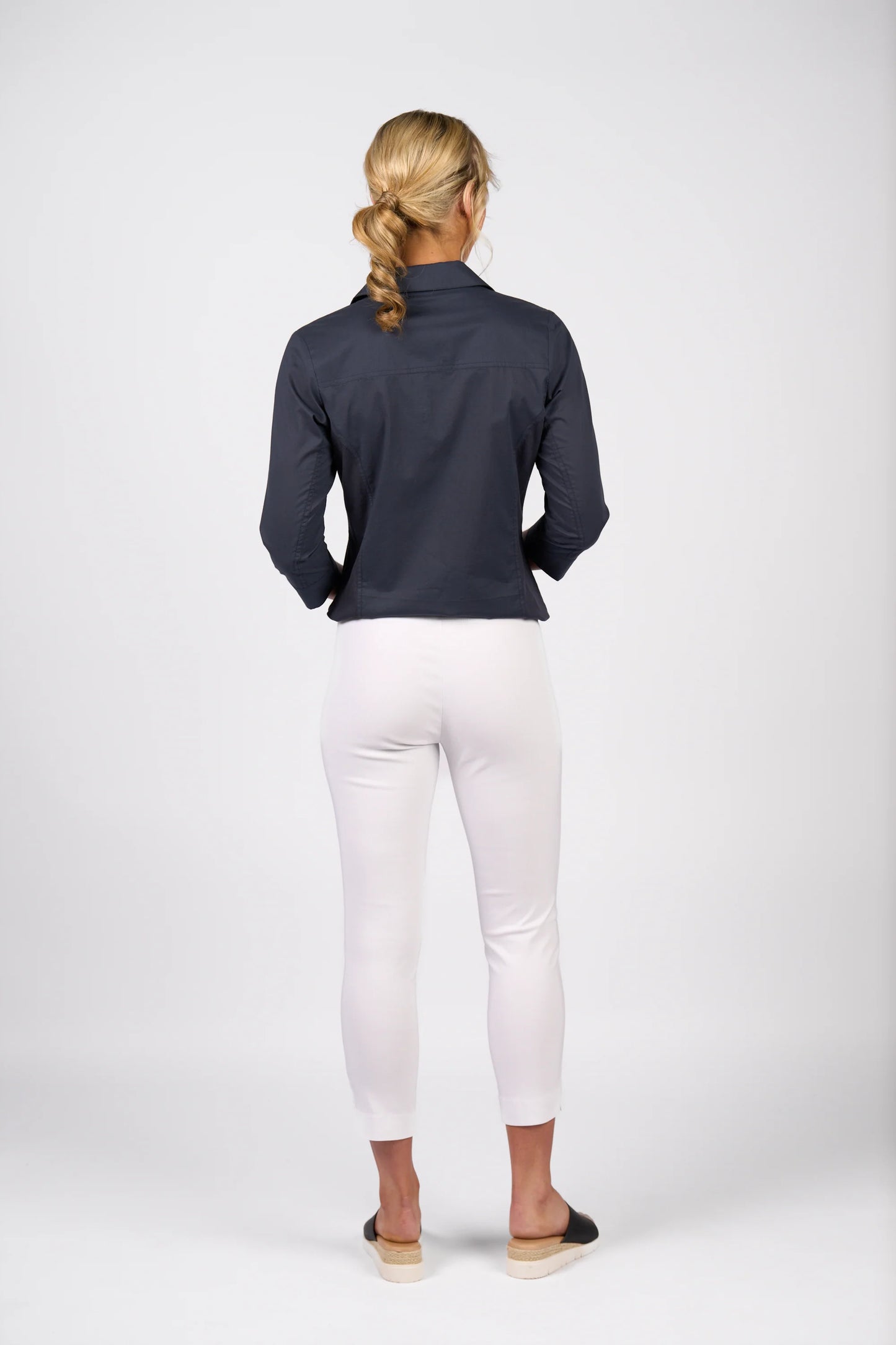Vassalli 7/8 Pull on White Pants